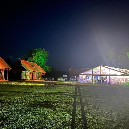 La Muzeu Villa Bata Dış mekan fotoğraf
