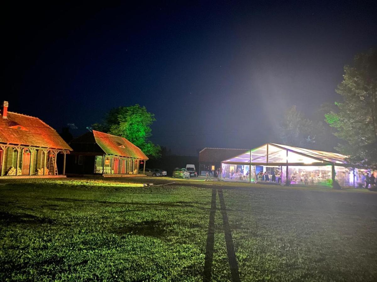 La Muzeu Villa Bata Dış mekan fotoğraf